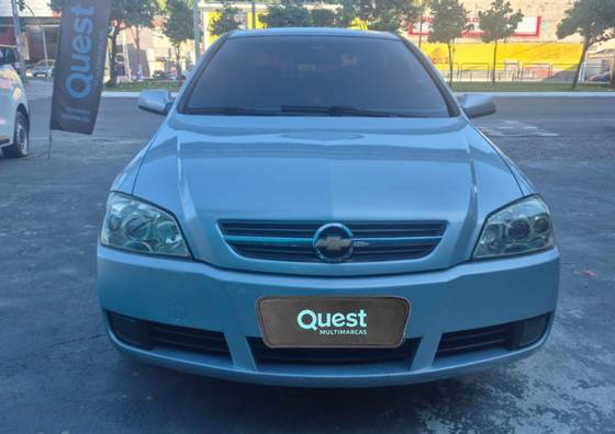 CHEVROLET ASTRA 2.0 MPFI ADVANTAGE 8V FLEX 4P MANUAL CHEVROLET ASTRA 2.0 MPFI ADVANTAGE 8V FLEX 4P MANUAL